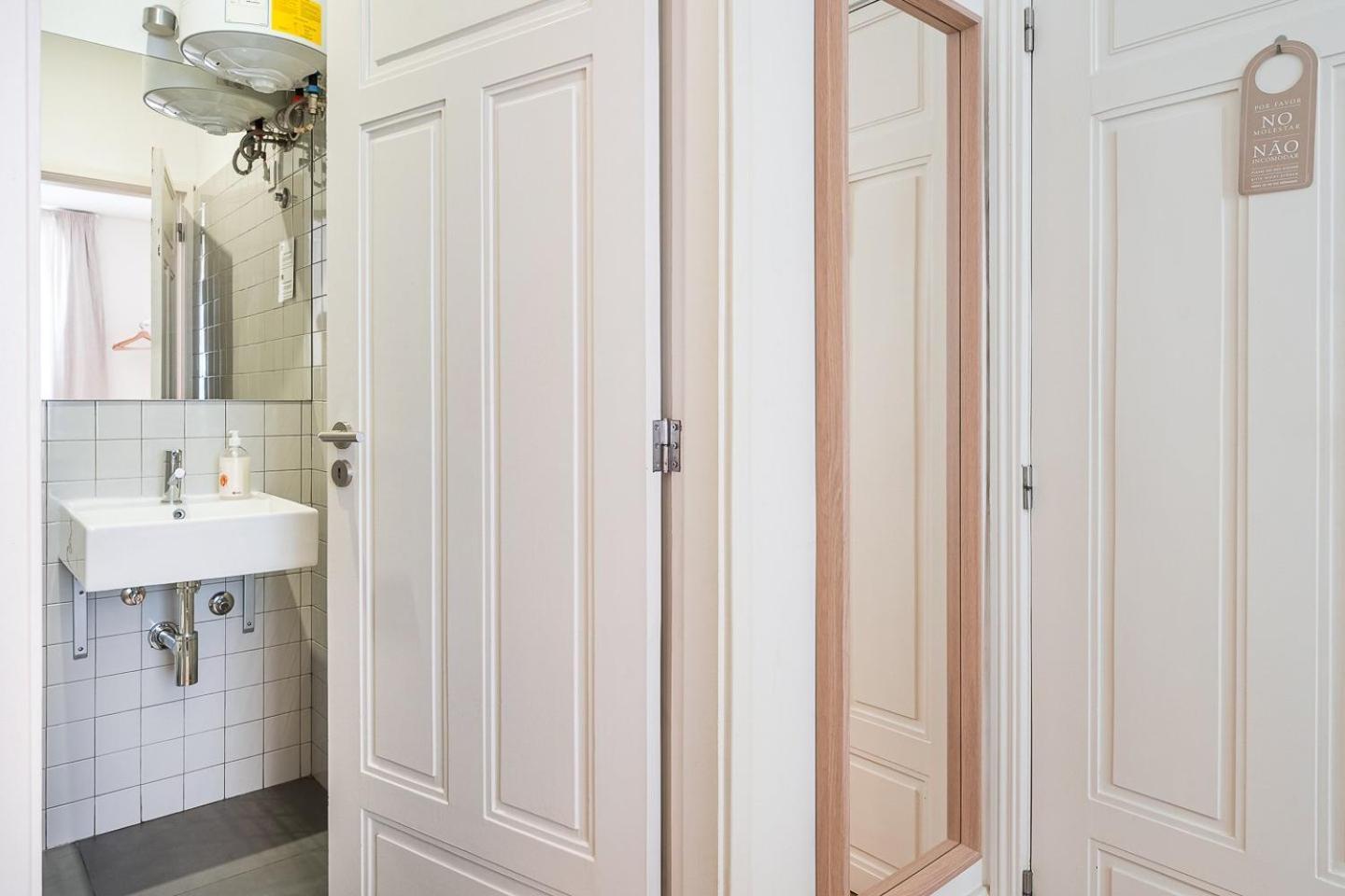 Guestready - Costa Cabral Guesthouse Porto Kültér fotó